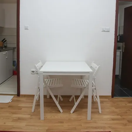 Kod Brke Apartman *